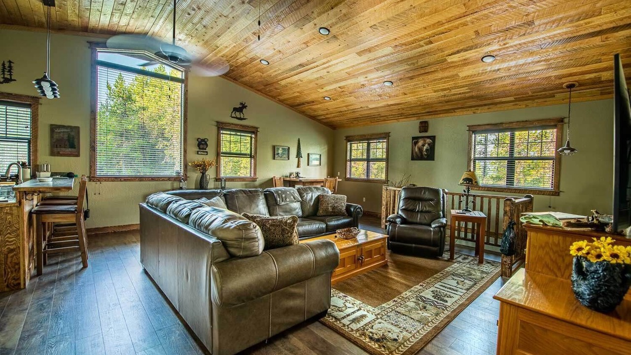 Photo of Livingroom in Coram