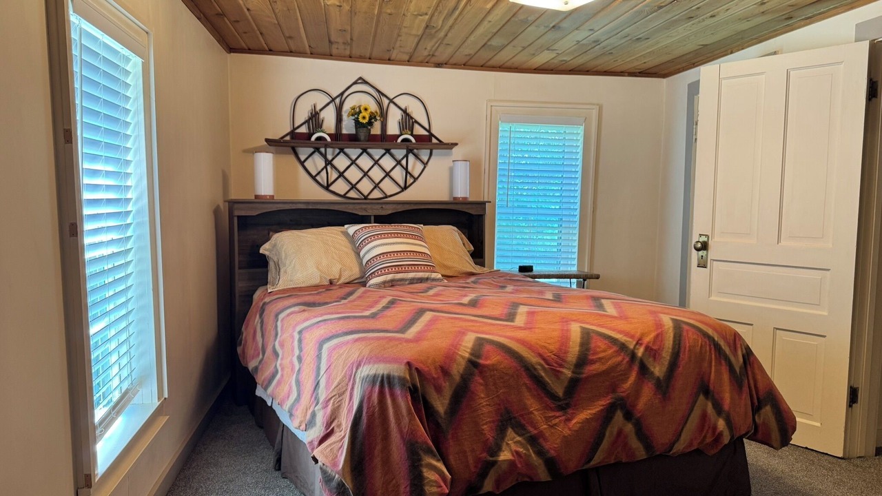 Photo of Bedroom in Fishtail