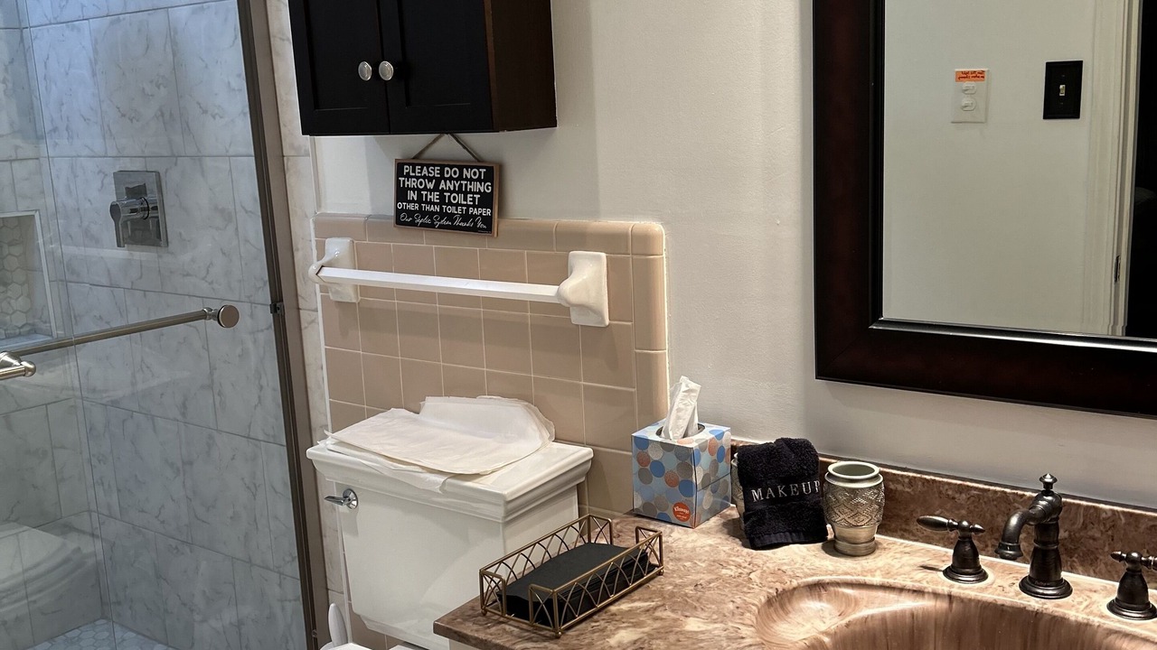 Photo of Bathroom in Ellendale