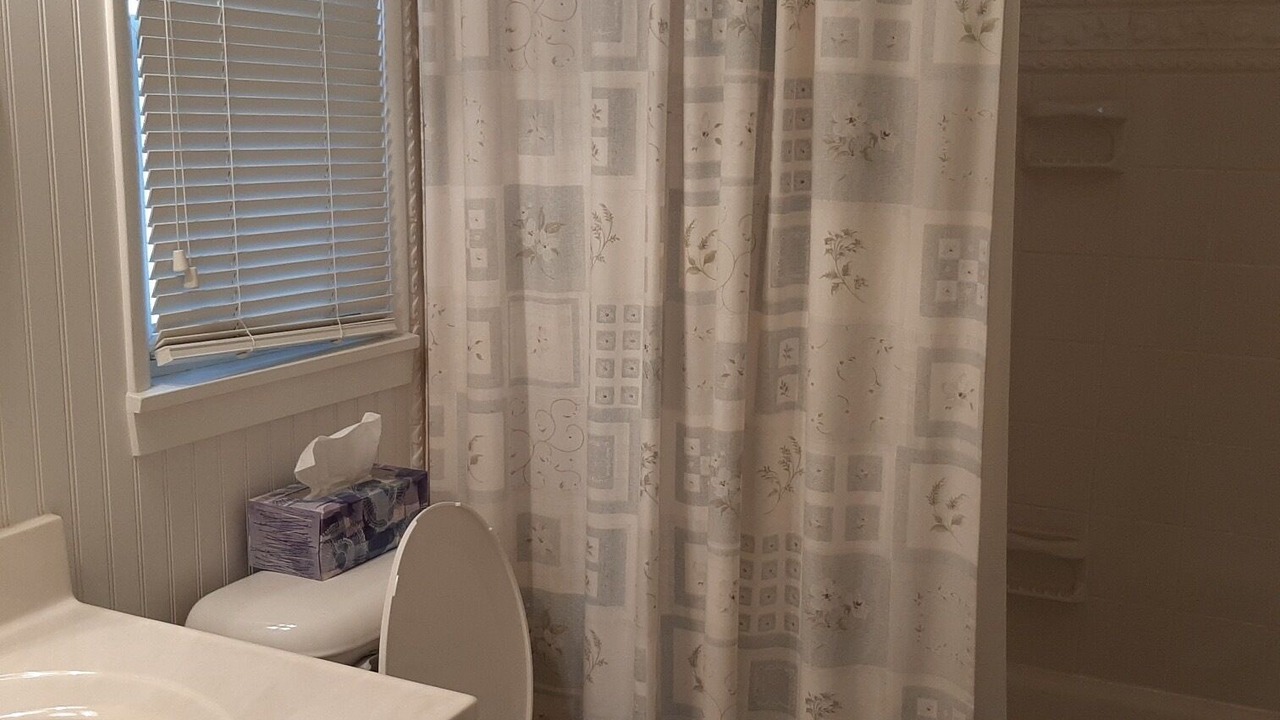 Photo of Bathroom in Lakeside