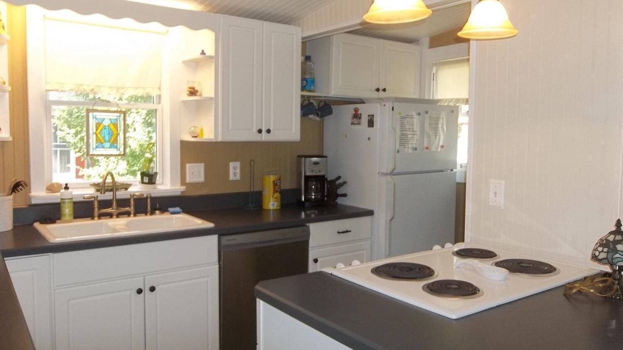 Photo of Kitchen in Lakeside