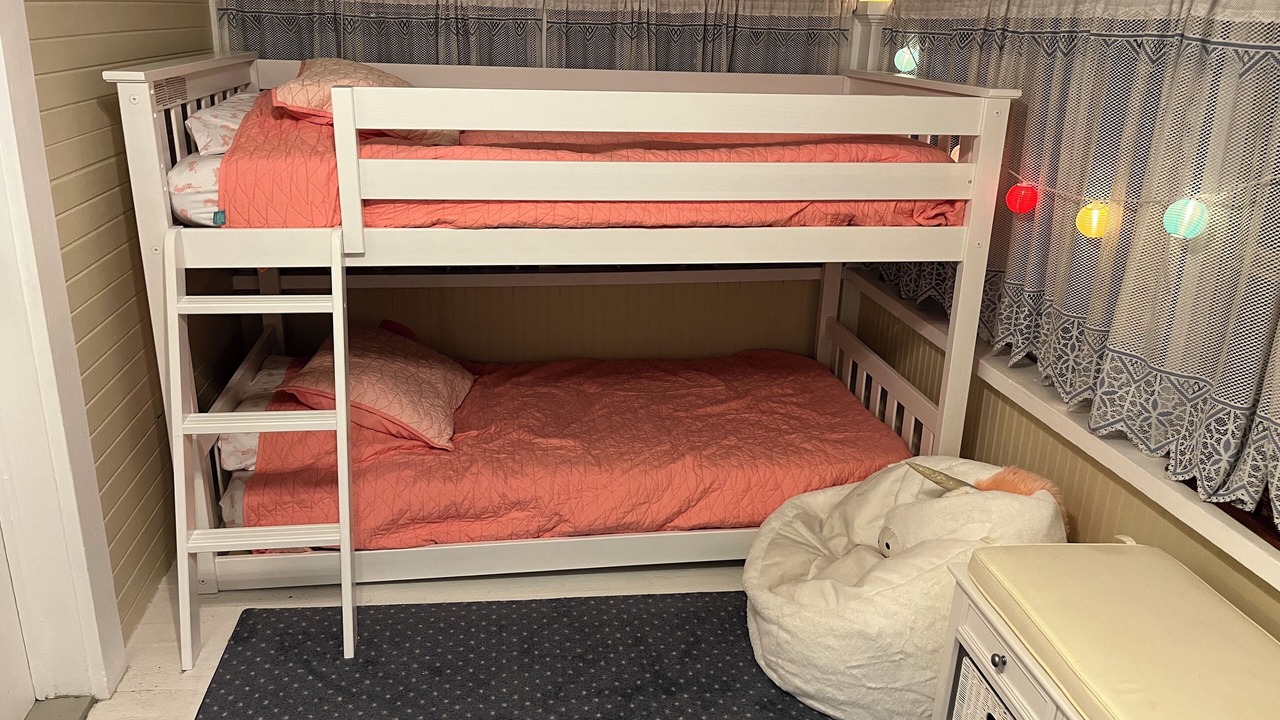 Photo of Bedroom in Lakeside