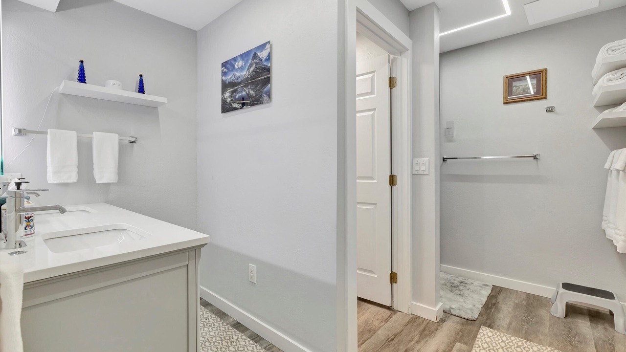 Photo of Bathroom in Farviews - Pattee Canyon