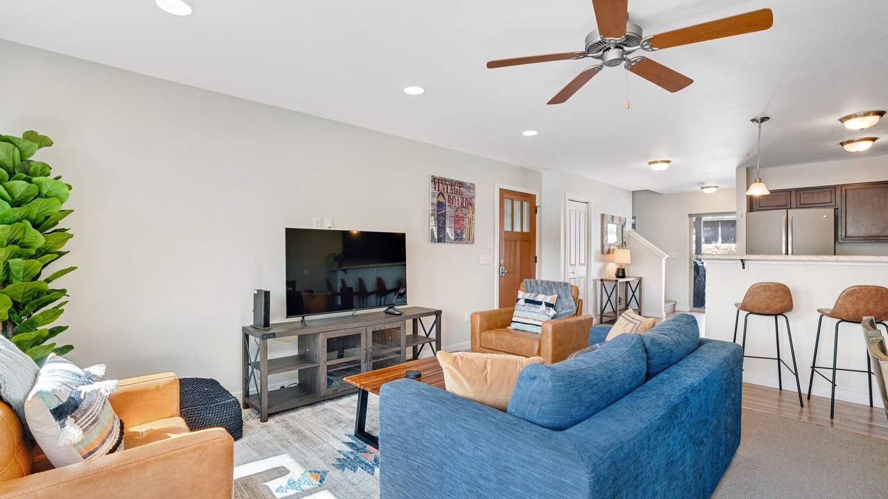 Photo of Livingroom in Big Sky Meadow Village