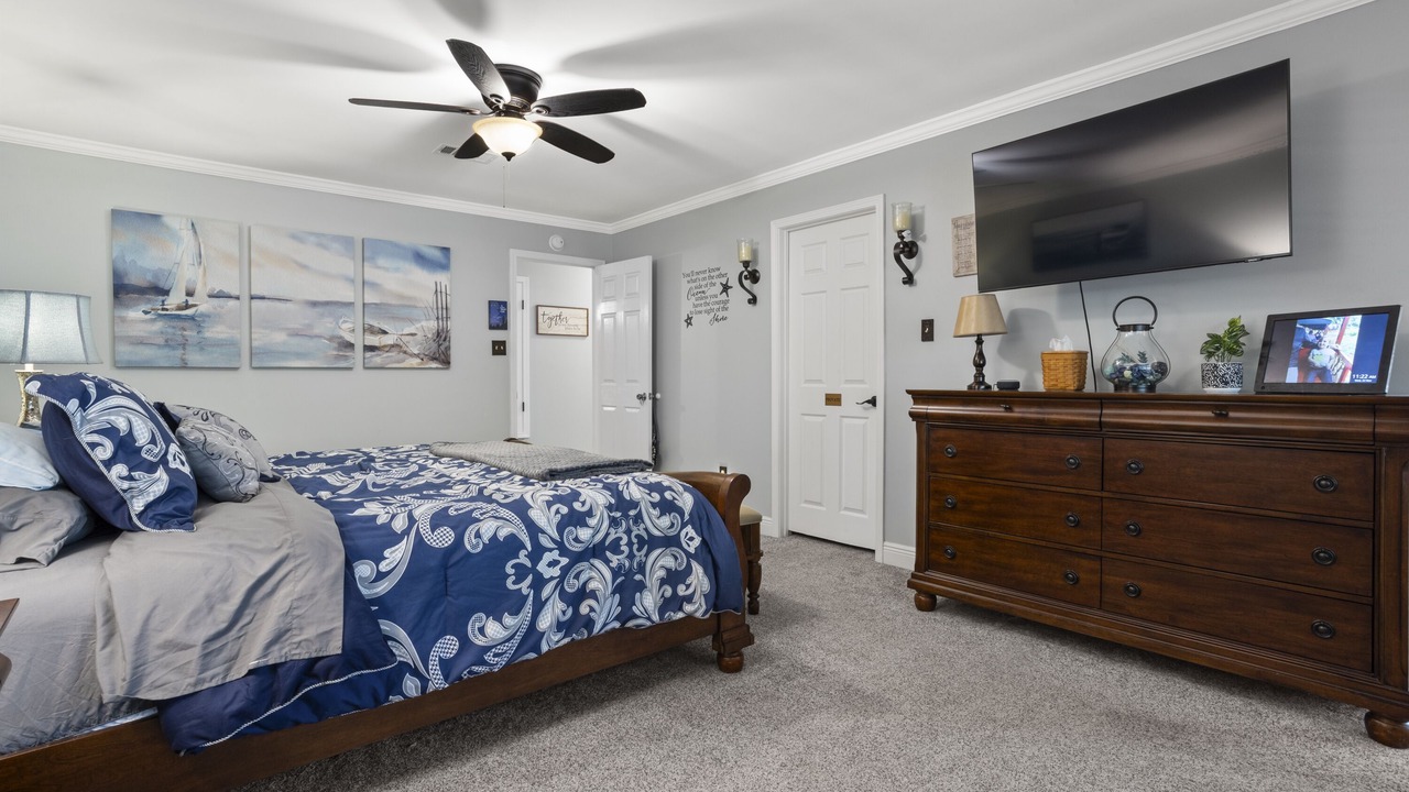 Photo of Bedroom in Gulf Hills