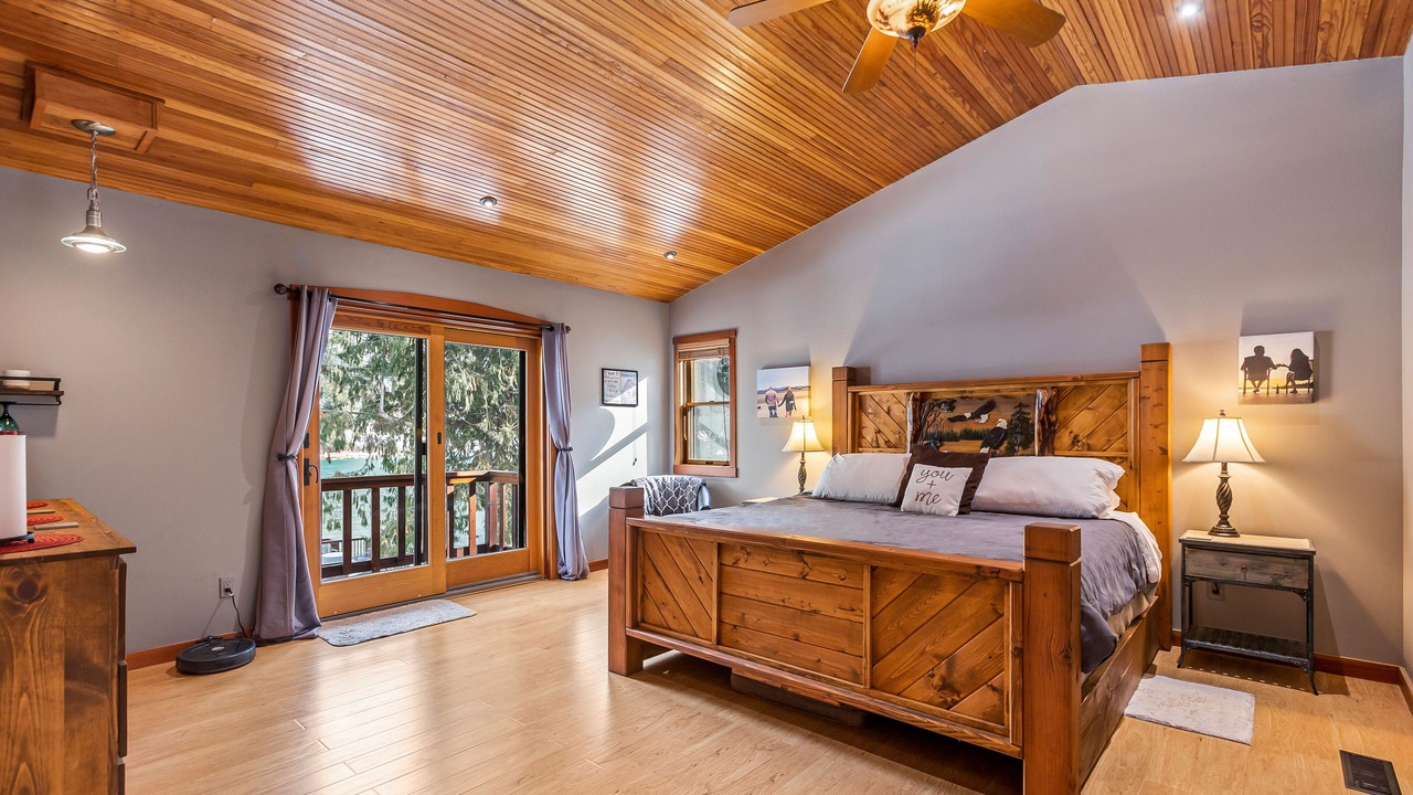 Photo of Bedroom in Clark Fork