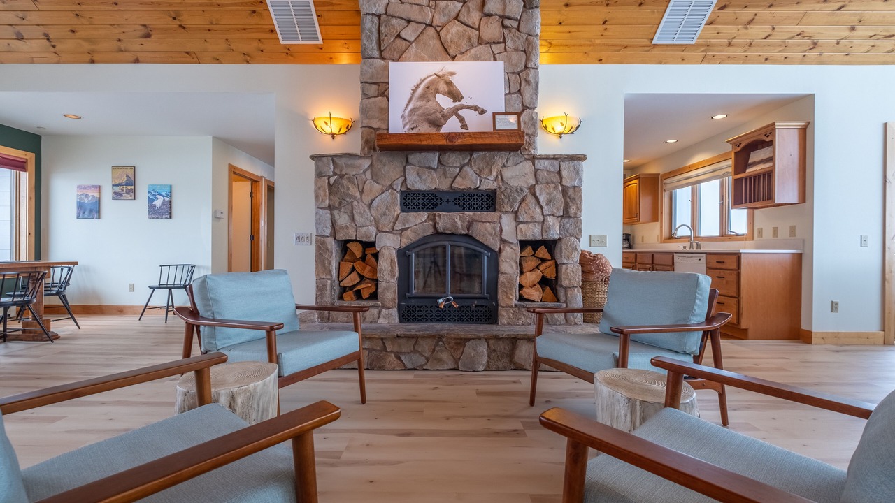 Photo of Livingroom in Bozeman