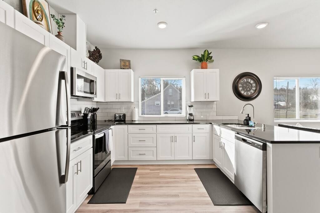 Photo of Kitchen in South Perry District