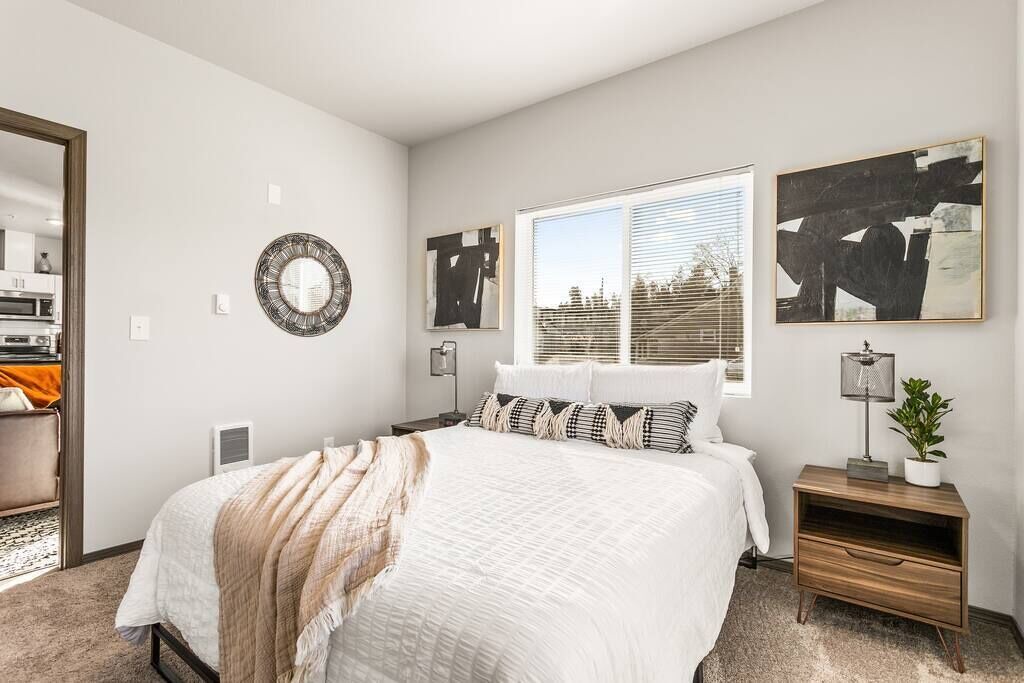 Photo of Bedroom in South Perry District