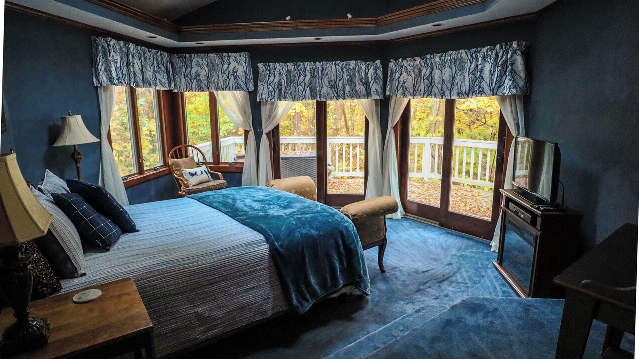 Photo of Bedroom in Marshall