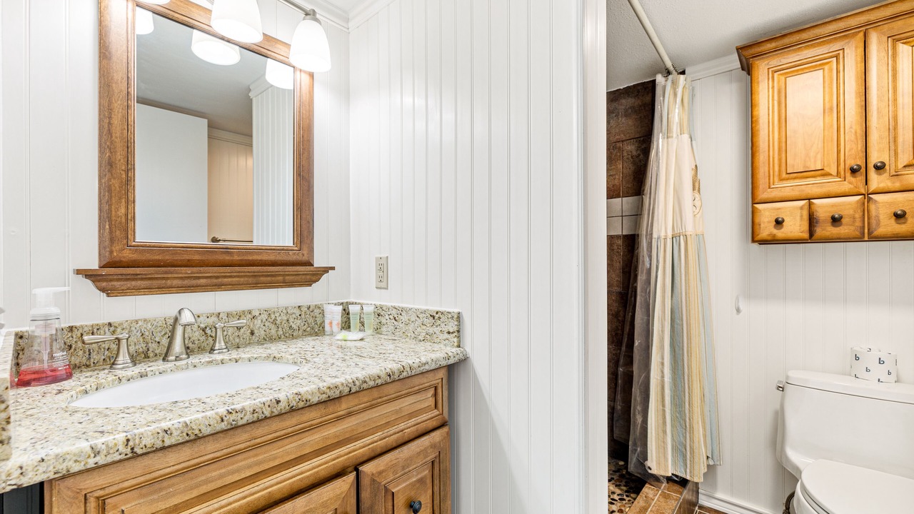 Photo of Bathroom in Galveston