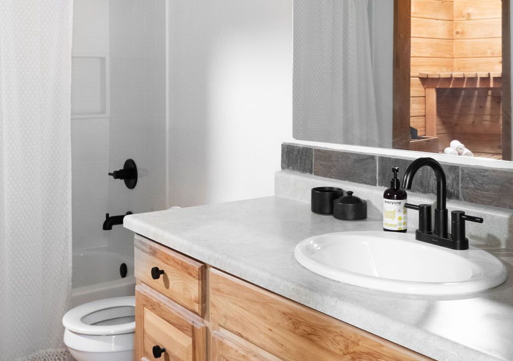 Photo of Bathroom in Warnick