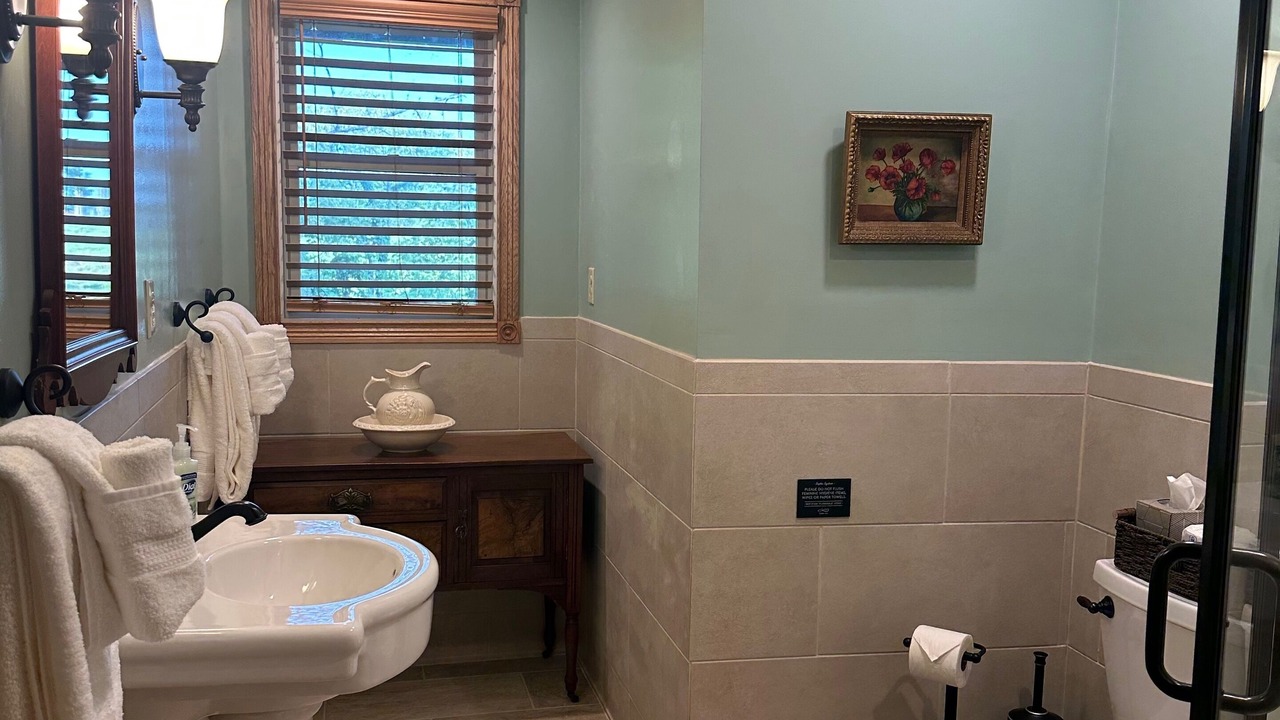 Photo of Bathroom in Taylorsville