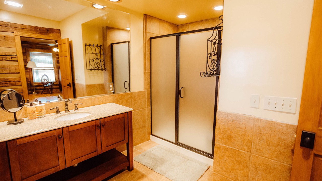 Photo of Bathroom in Taylorsville