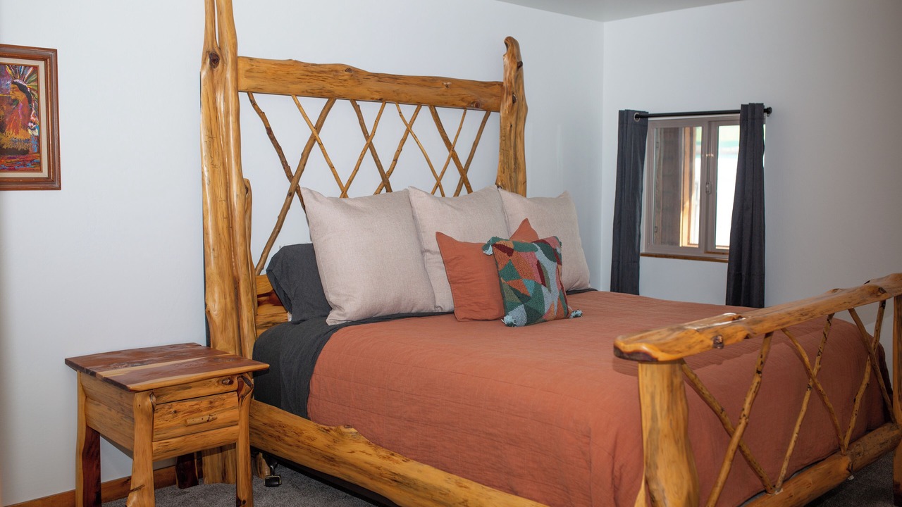 Photo of Bedroom in North Fork