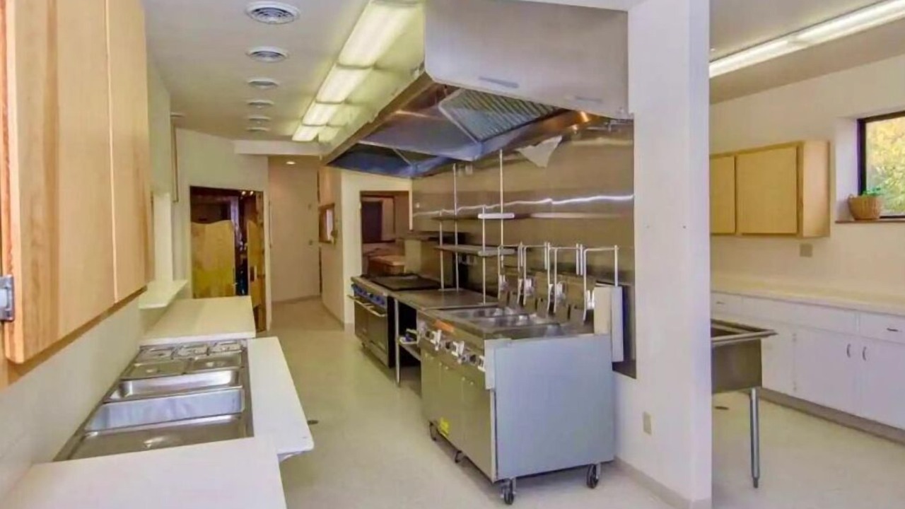 Photo of Kitchen in Salmon
