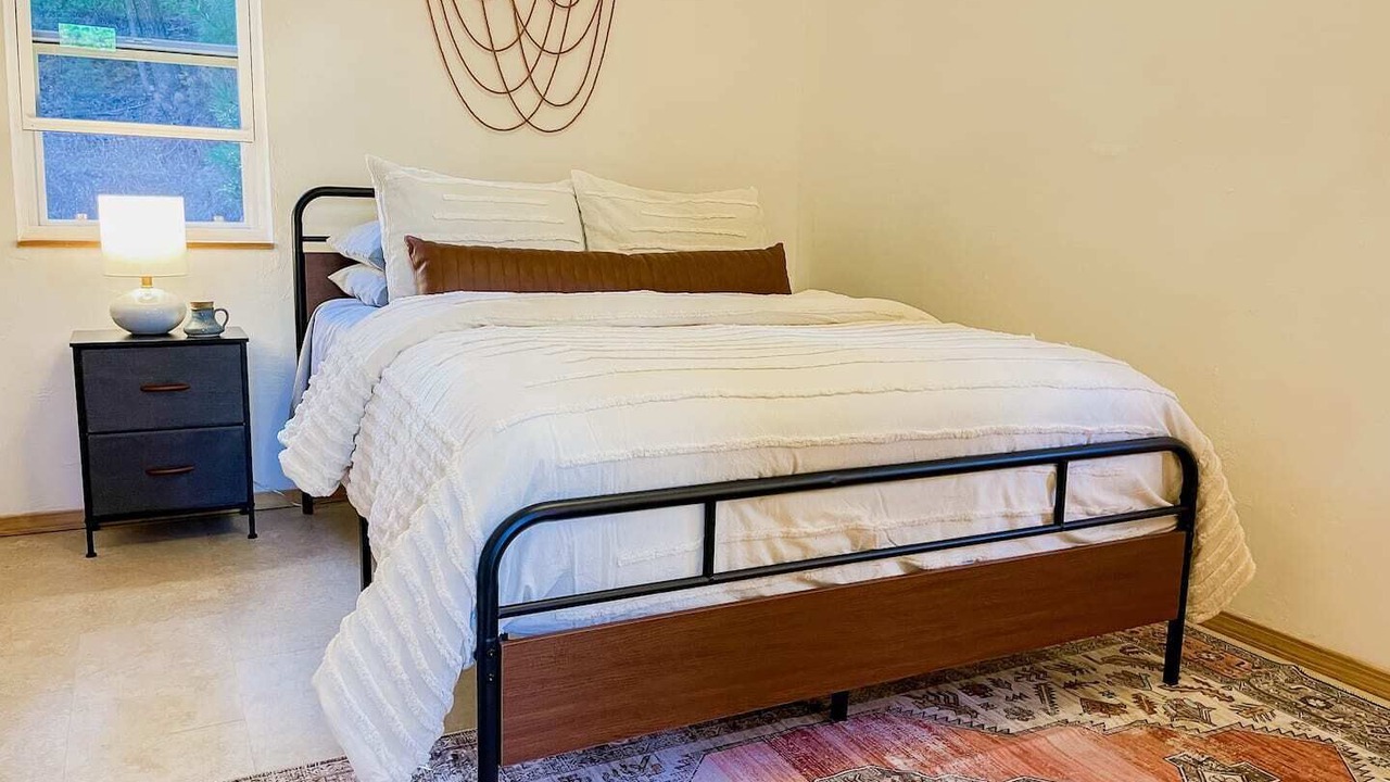 Photo of Bedroom in Lowman