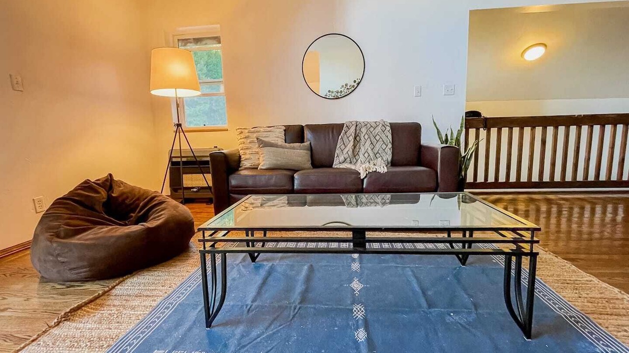 Photo of Livingroom in Lowman
