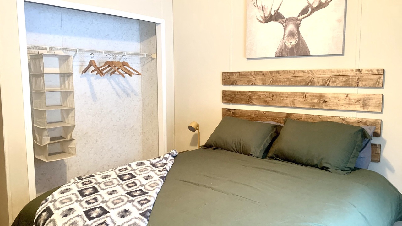 Photo of Bedroom in Lake Mary Ronan