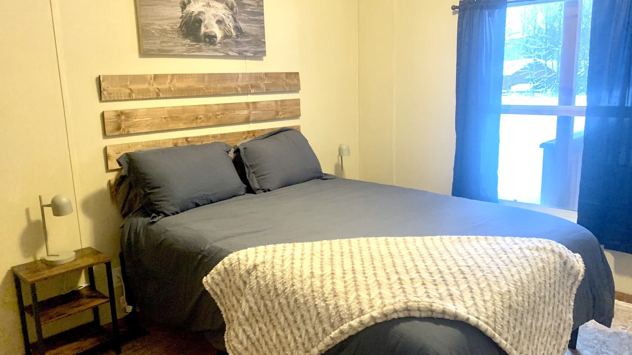 Photo of Bedroom in Lake Mary Ronan