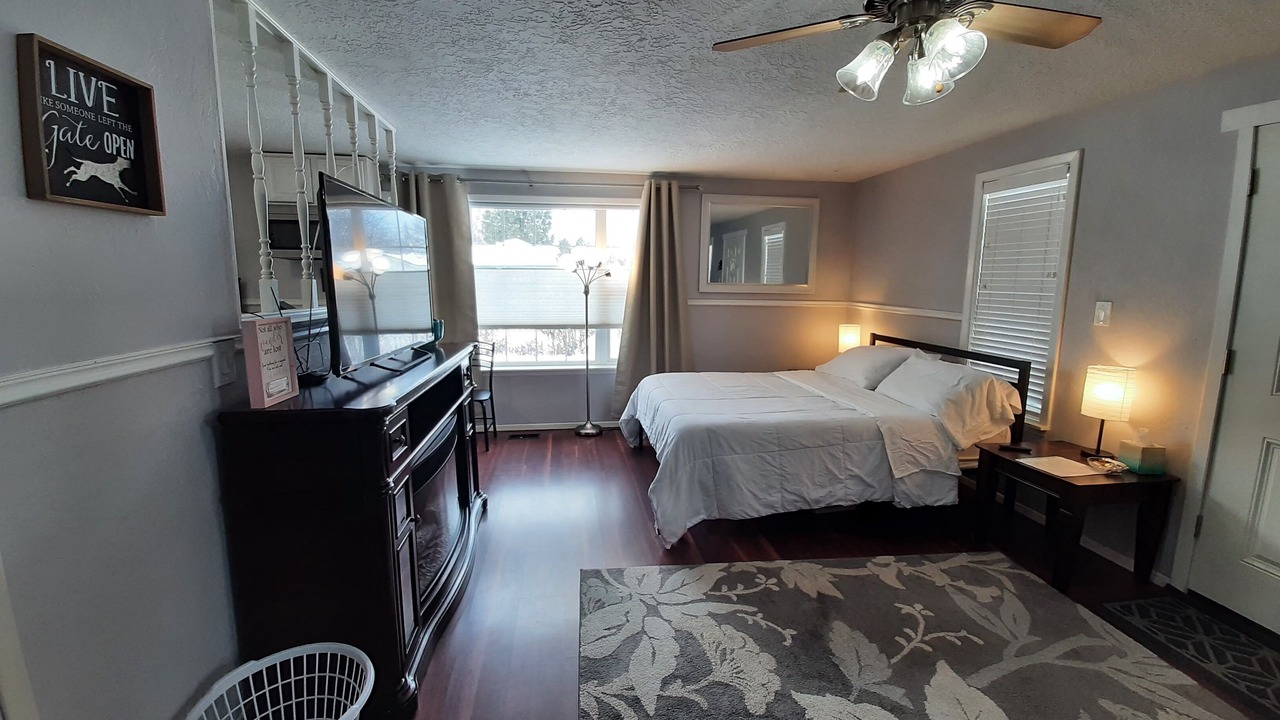 Photo of Bedroom in West Valley