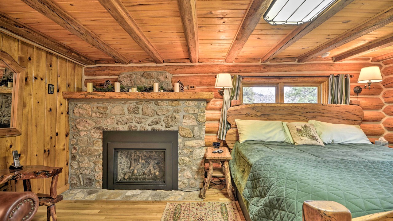 Photo of Bedroom in McLeod