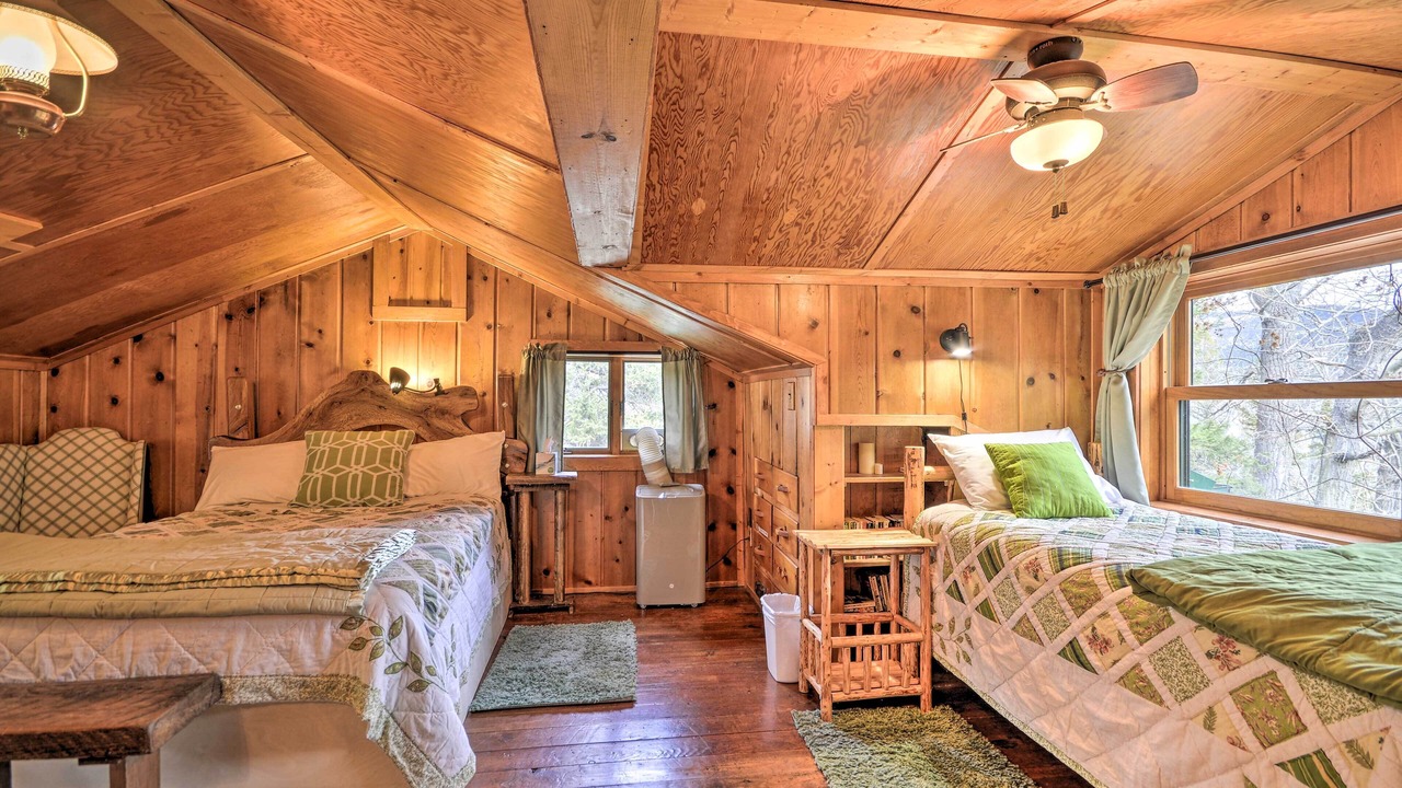 Photo of Bedroom in McLeod
