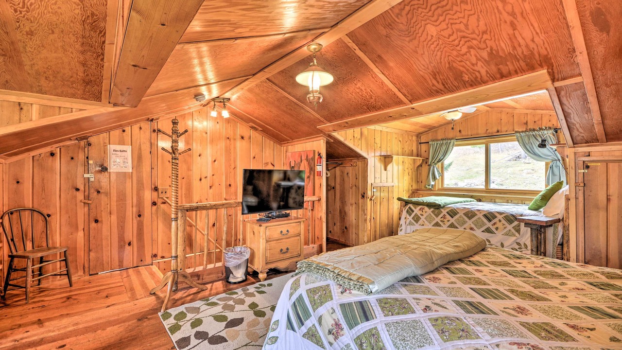 Photo of Bedroom in McLeod