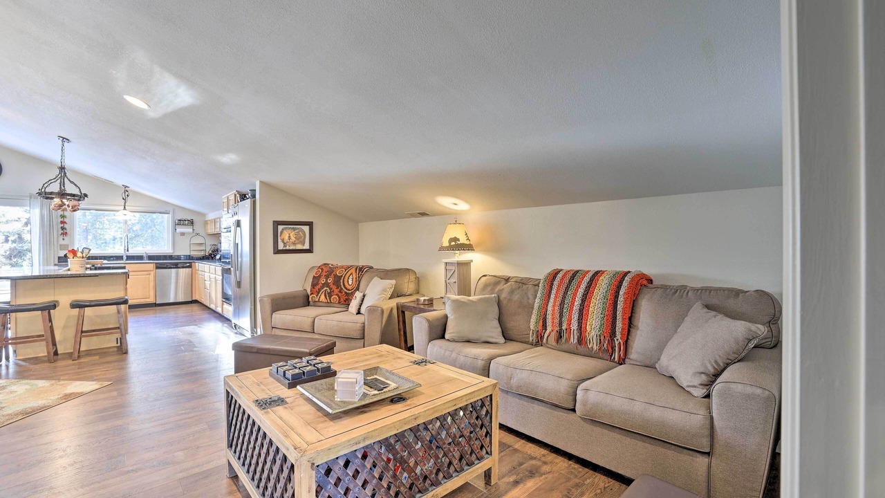 Photo of Livingroom in Cascade