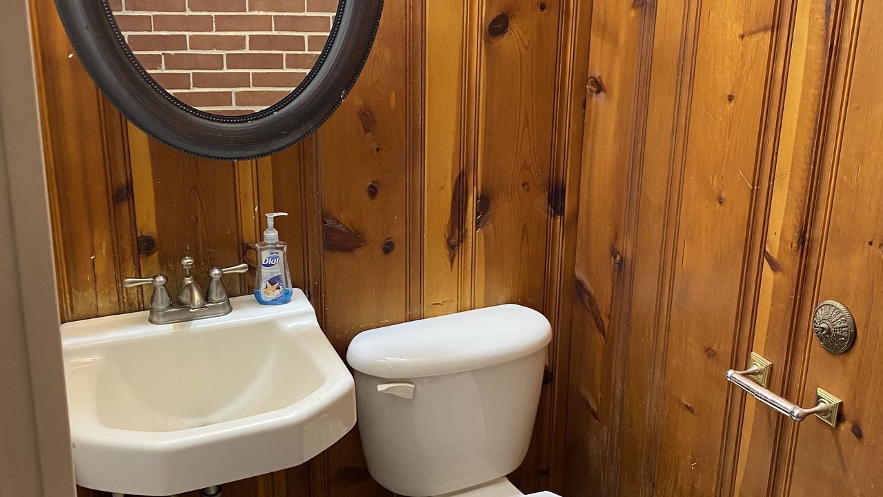 Photo of Bathroom in Macon