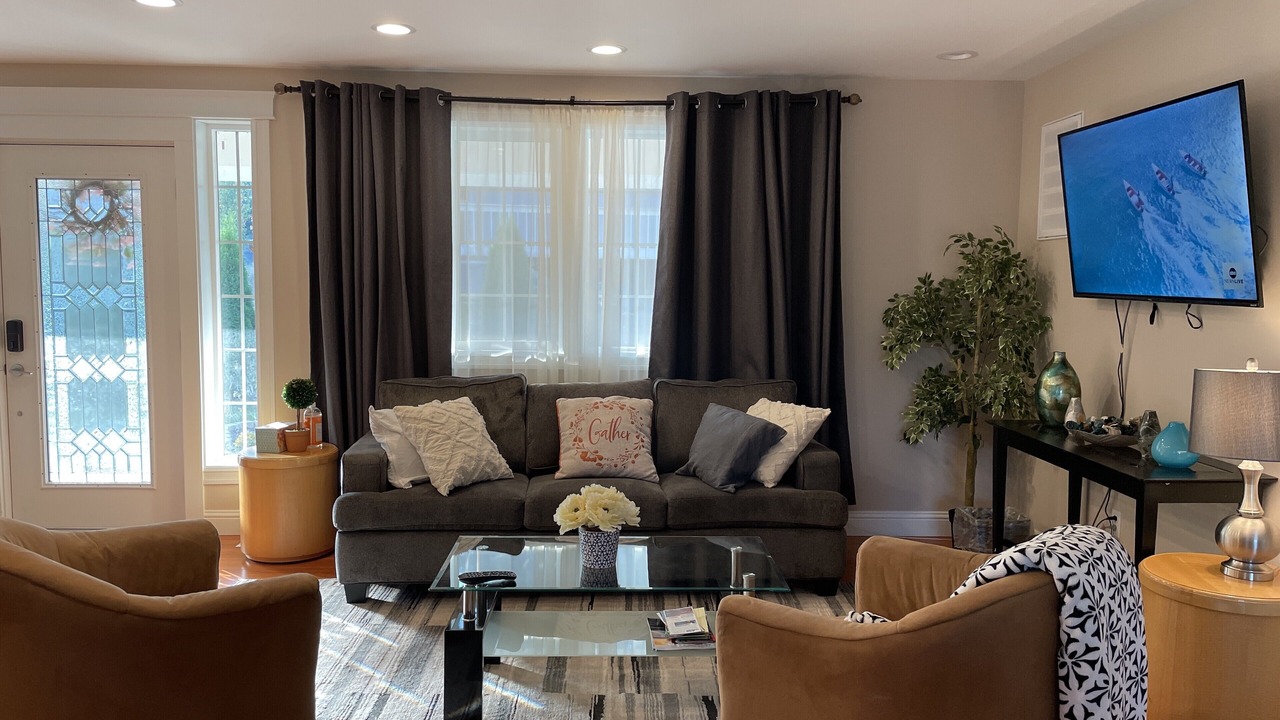 Photo of Livingroom in Highline