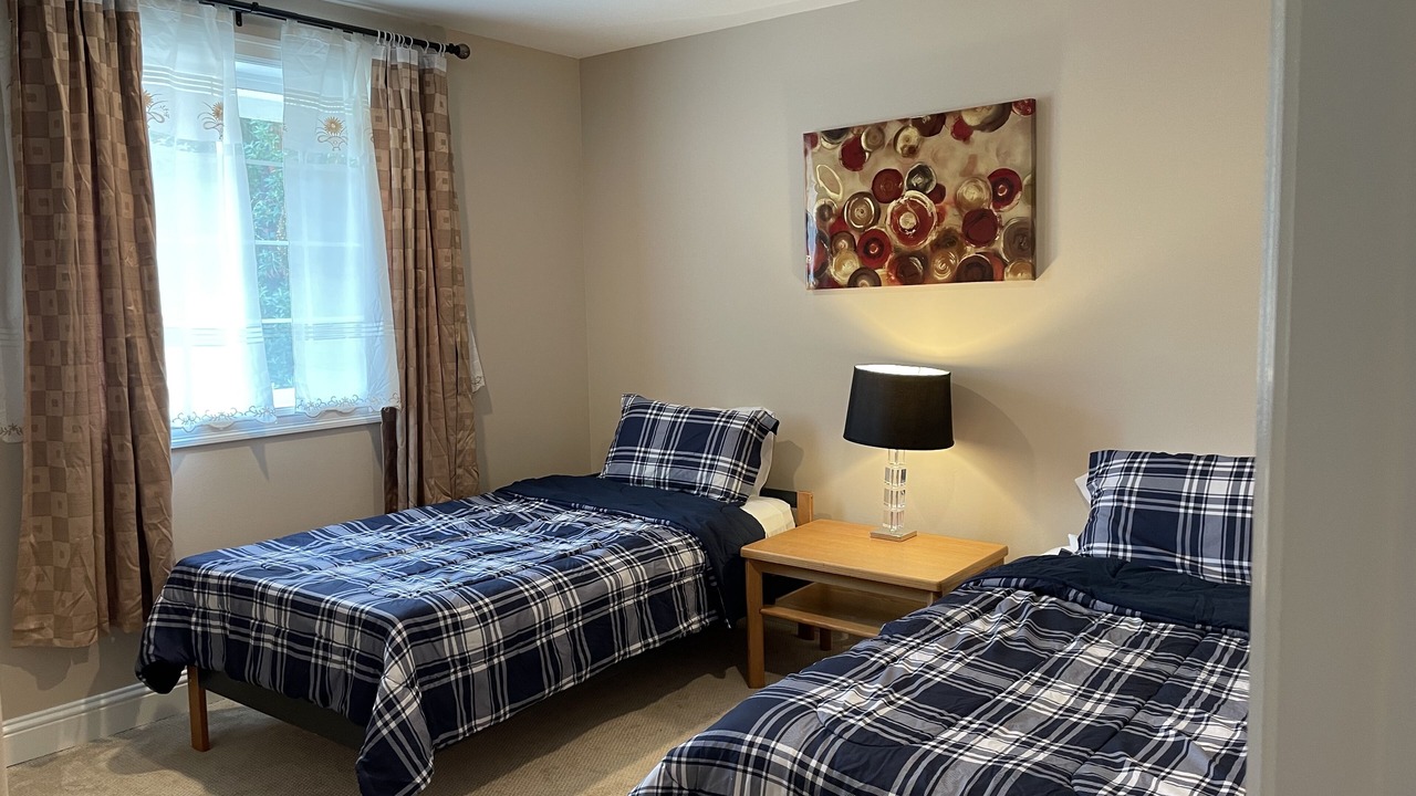 Photo of Bedroom in Highline