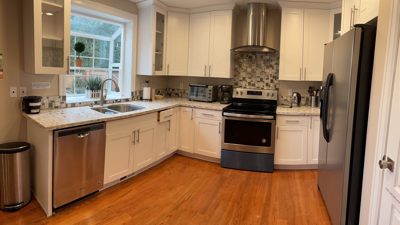 Photo of Kitchen in Highline
