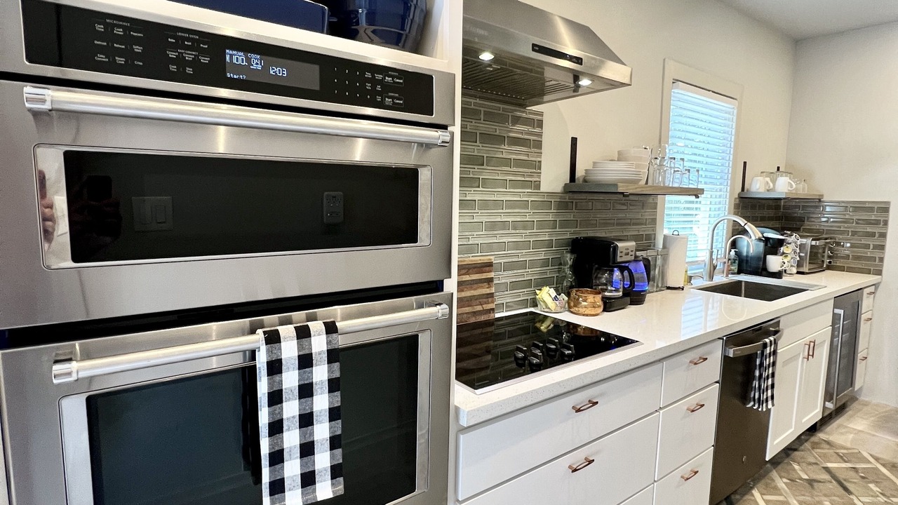 Photo of Kitchen in Washington Ave./ Memorial Park
