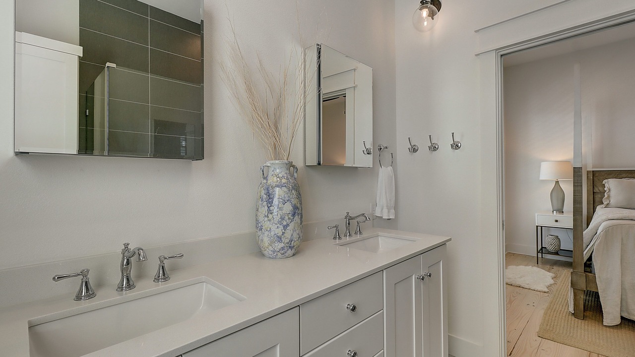 Photo of Bathroom in Cinnamon Shore