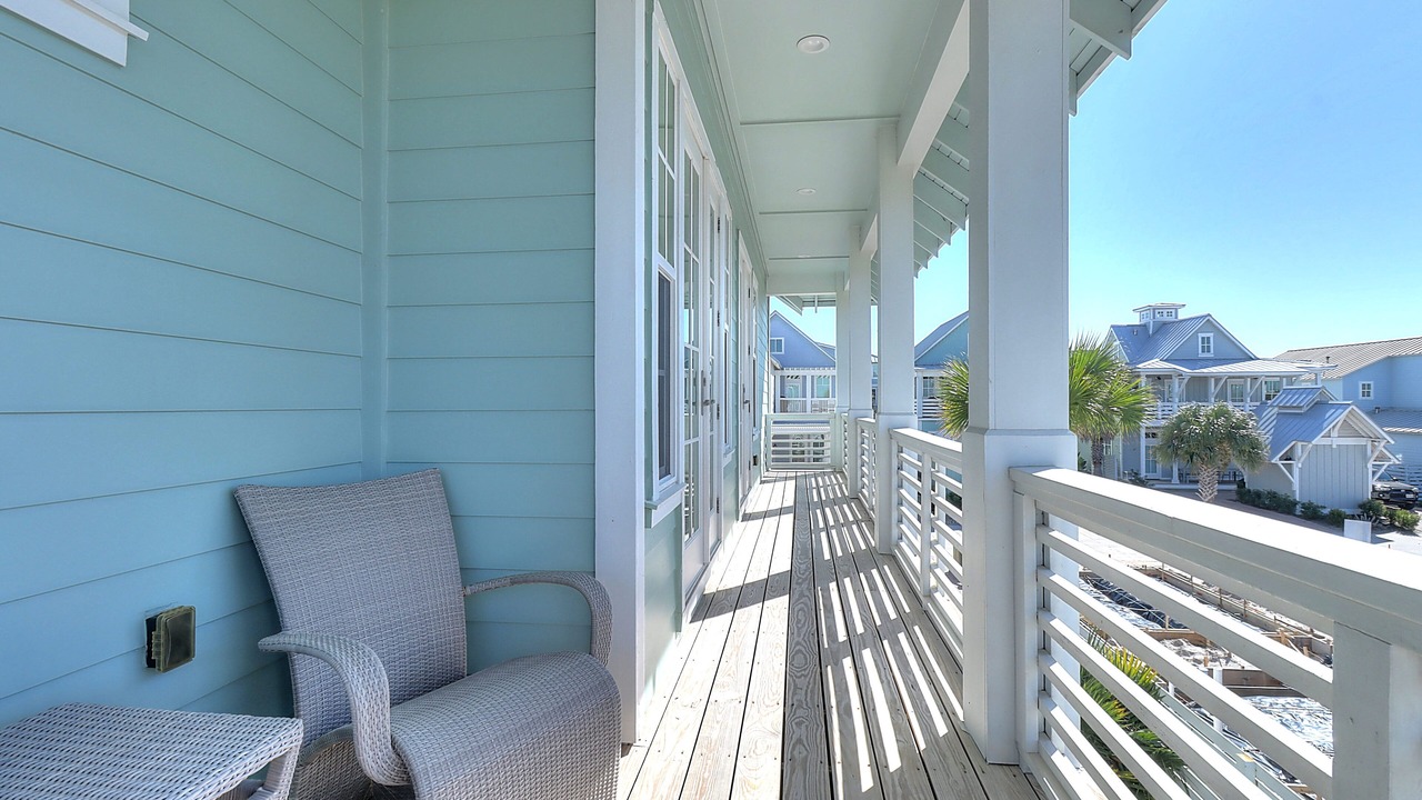 Photo of Patio Balcony in Cinnamon Shore