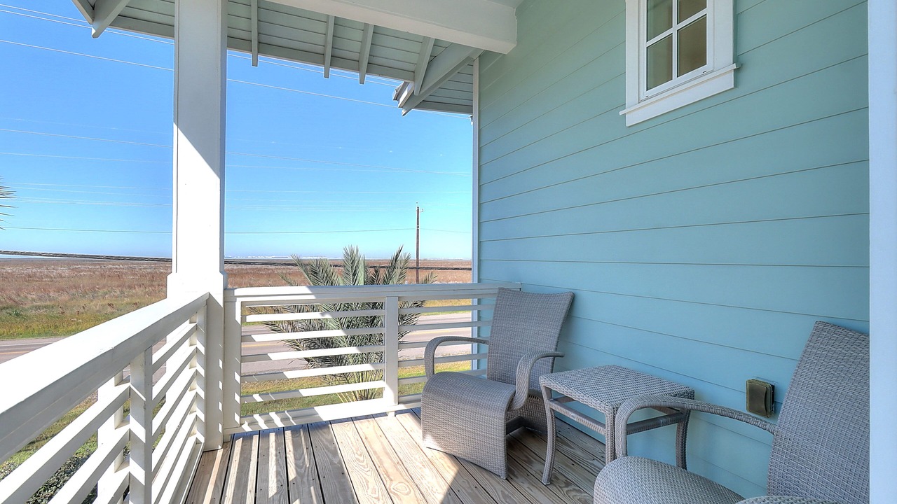 Photo of Patio Balcony in Cinnamon Shore