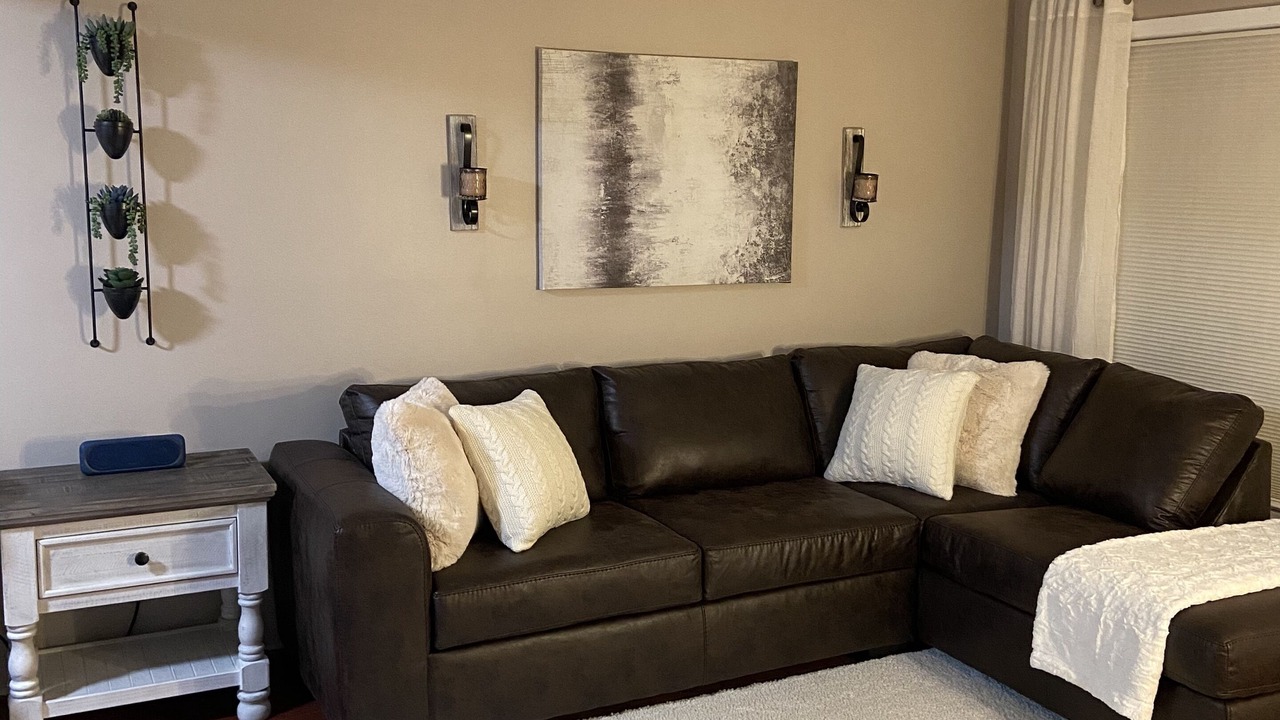 Photo of Livingroom in Clarkston