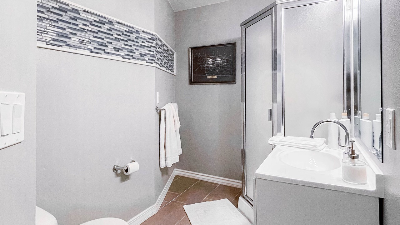 Photo of Bathroom in University District