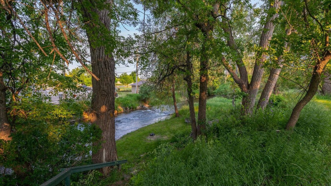Photo of Others in Spearfish