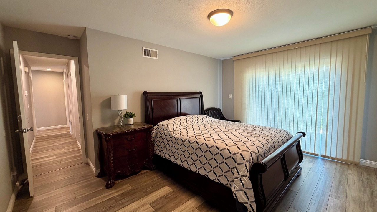 Photo of Bedroom in Lemon Grove