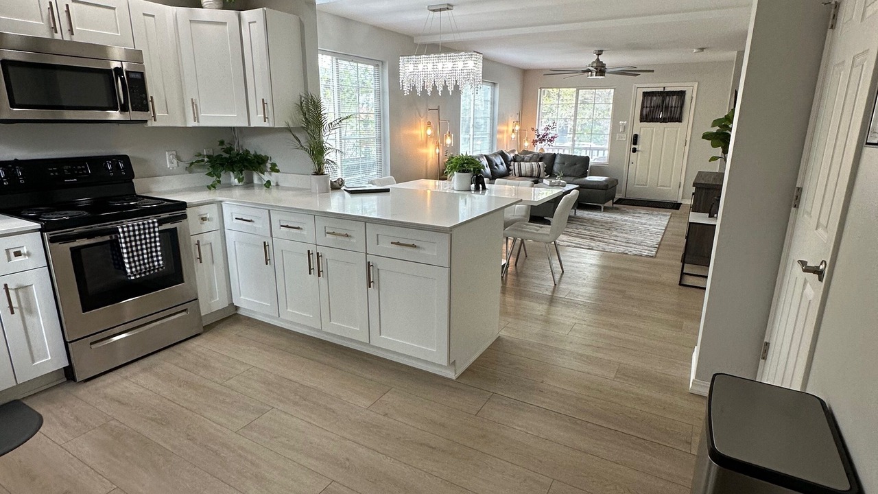 Photo of Kitchen in Franklin to the Fort