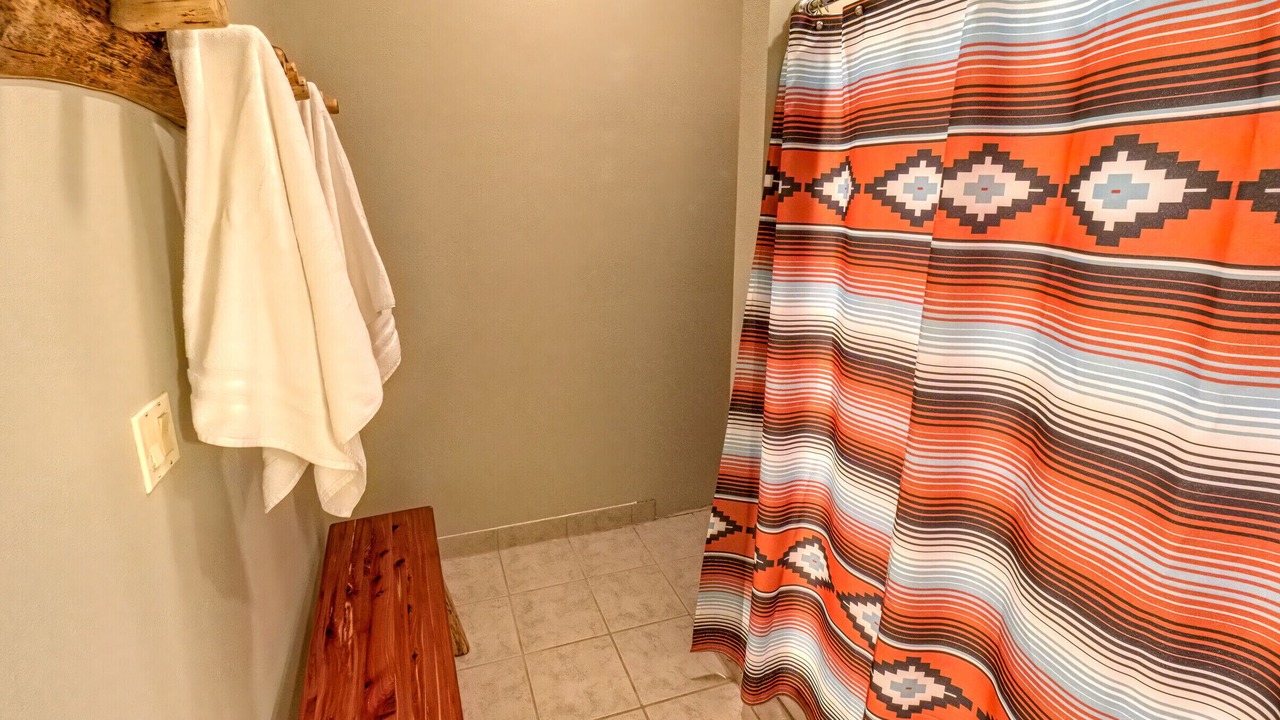 Photo of Bathroom in Gardiner