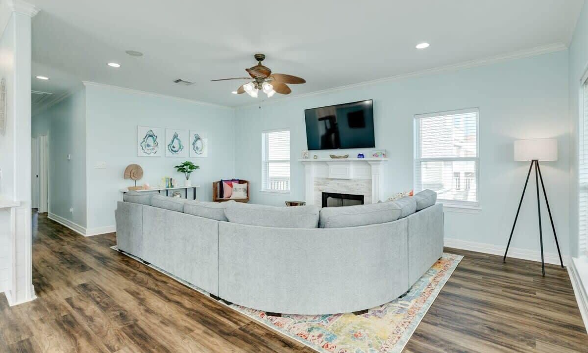 Photo of Livingroom in Pirates Beach