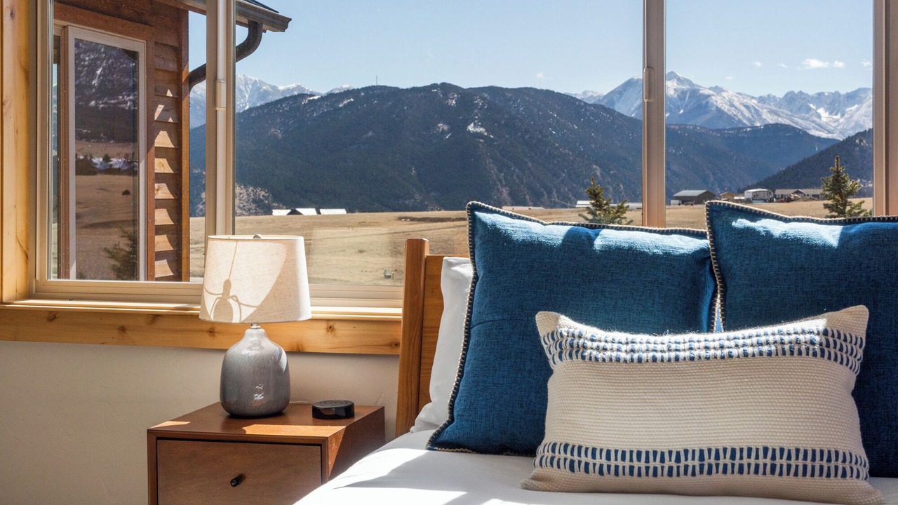 Photo of Bedroom in Wineglass