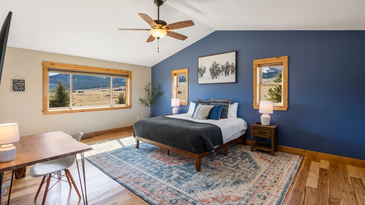 Photo of Bedroom in Wineglass