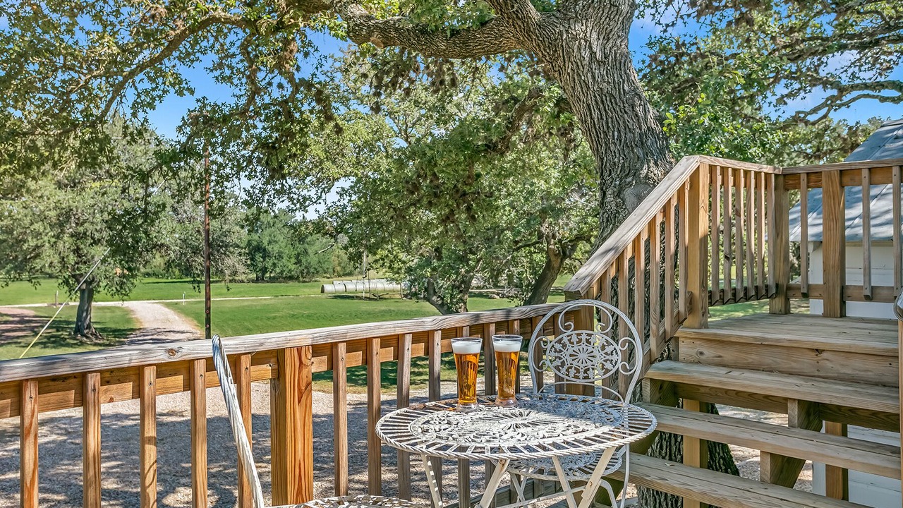 Photo of Outdoor in Stonewall