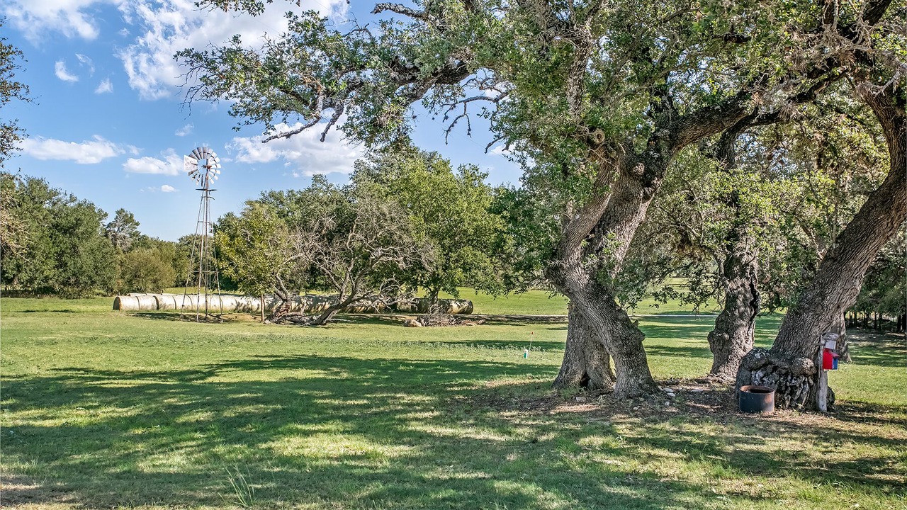 Photo of Outdoor in Stonewall