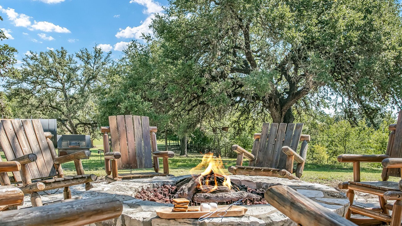 Photo of Outdoor in Stonewall