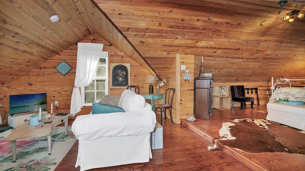 Photo of Livingroom in Stonewall